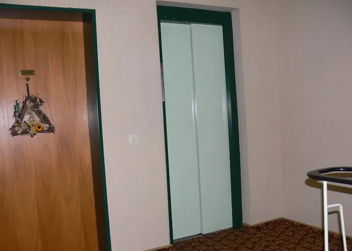 Hudewusch Бад-Гарцбург